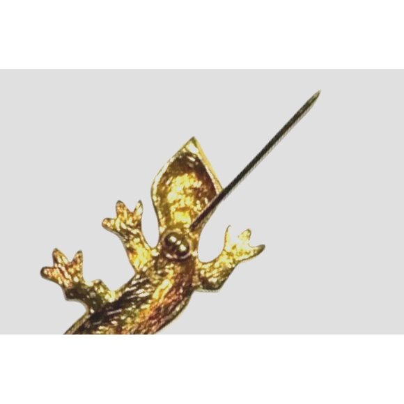 Vintage Gold Tone Lizard Brooch Pave Green White Rhinestones Textured Reptile - Picture 7 of 9